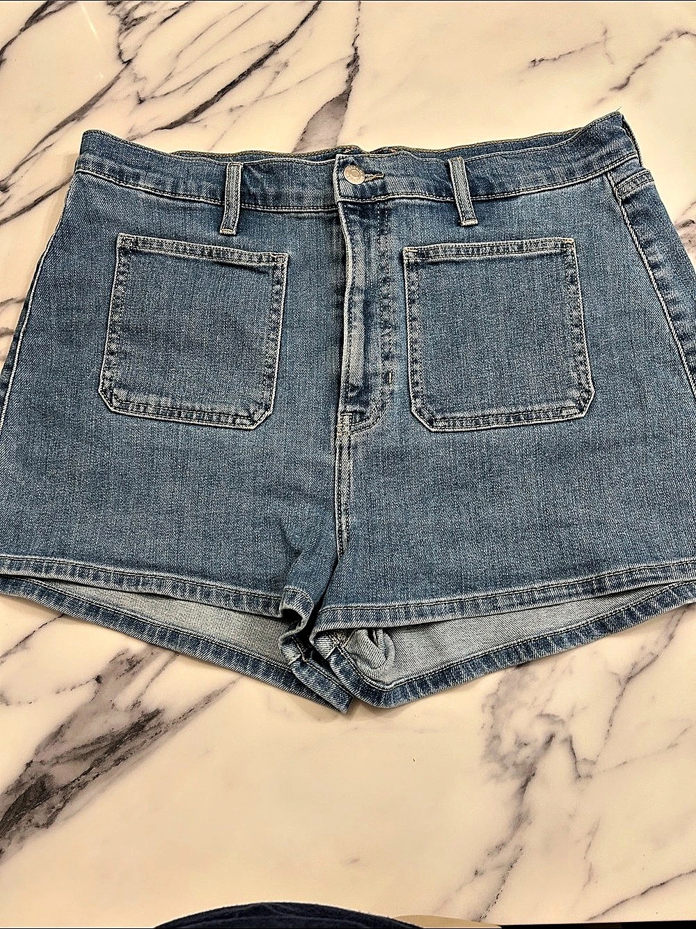 Veronica Beard Elijah Denim Short Blue Waist 32
